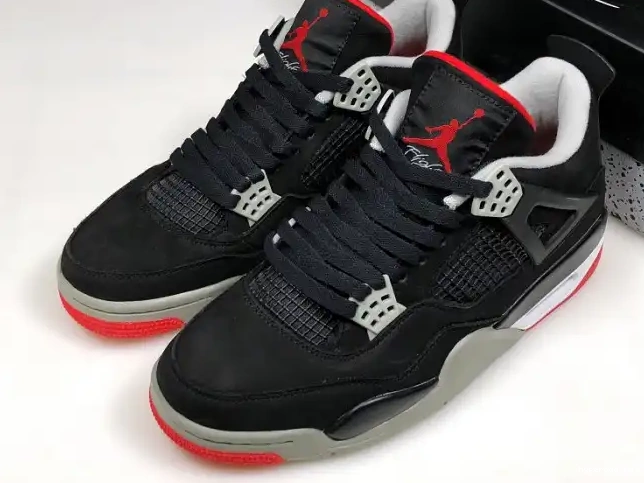 308497-060 BLACK CEMENT RETRO 4 JORDAN 0516